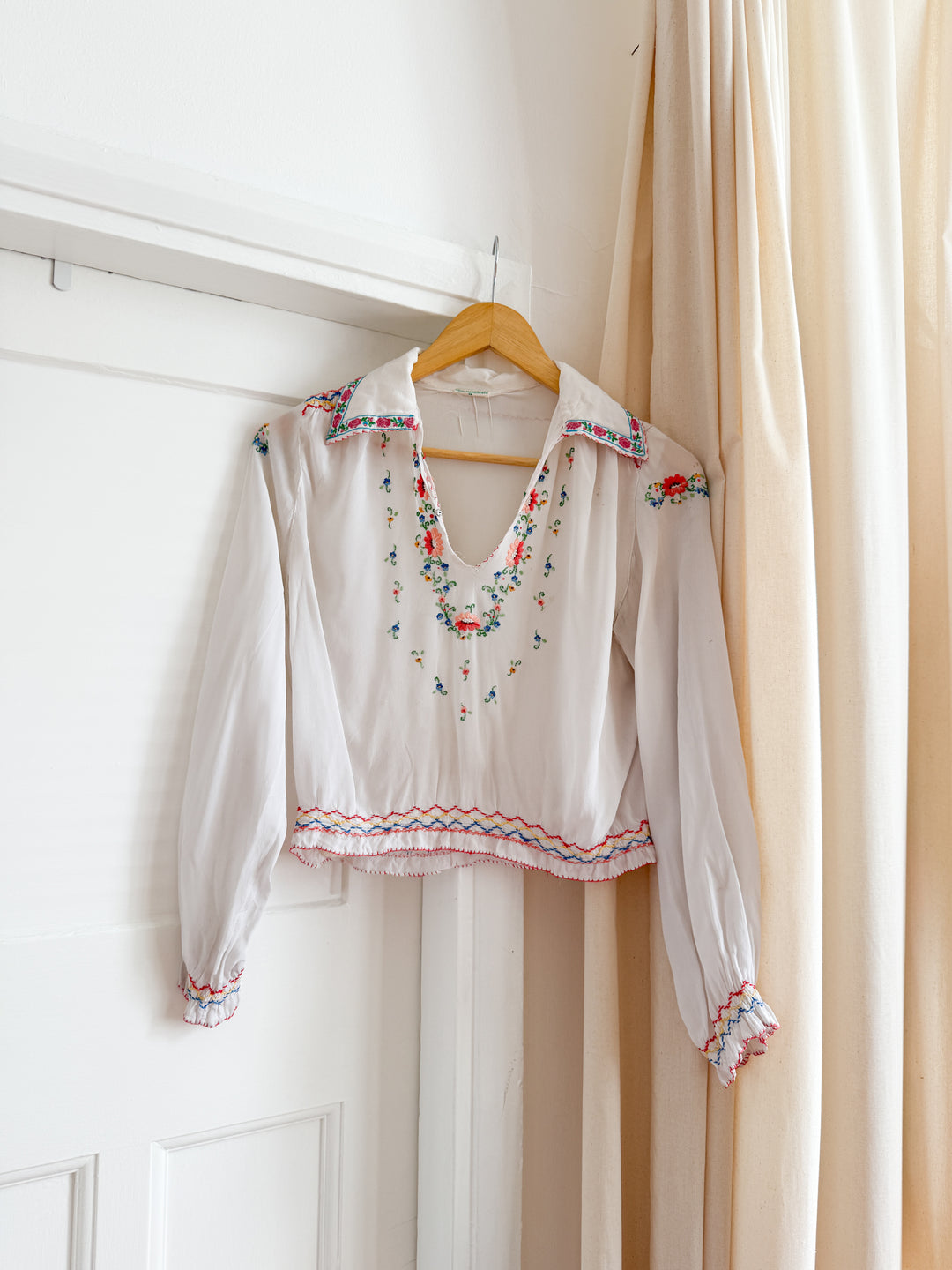 Rare 30s Hungarian Embroidered Blouse (Wounded Bird)