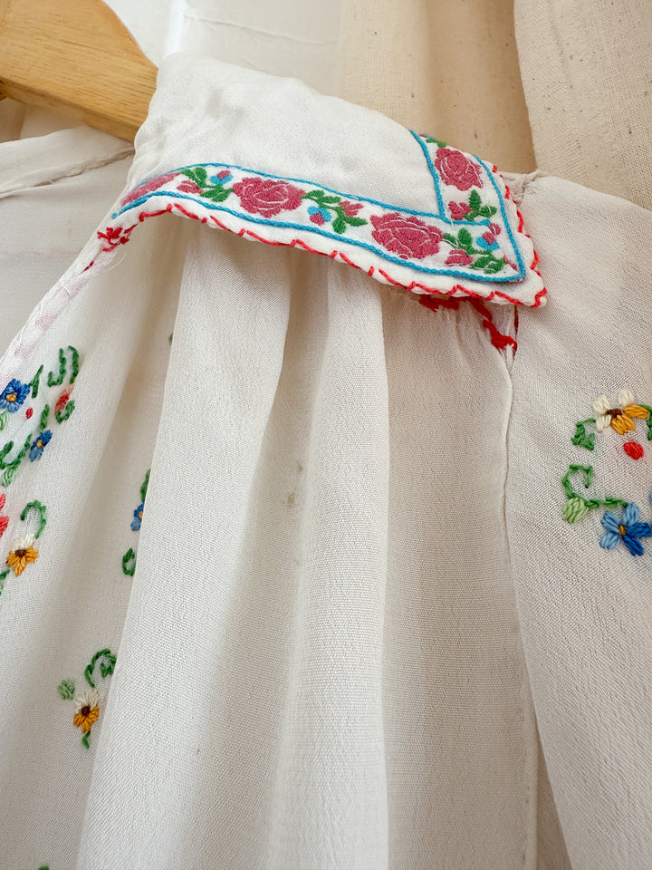Rare 30s Hungarian Embroidered Blouse (Wounded Bird)