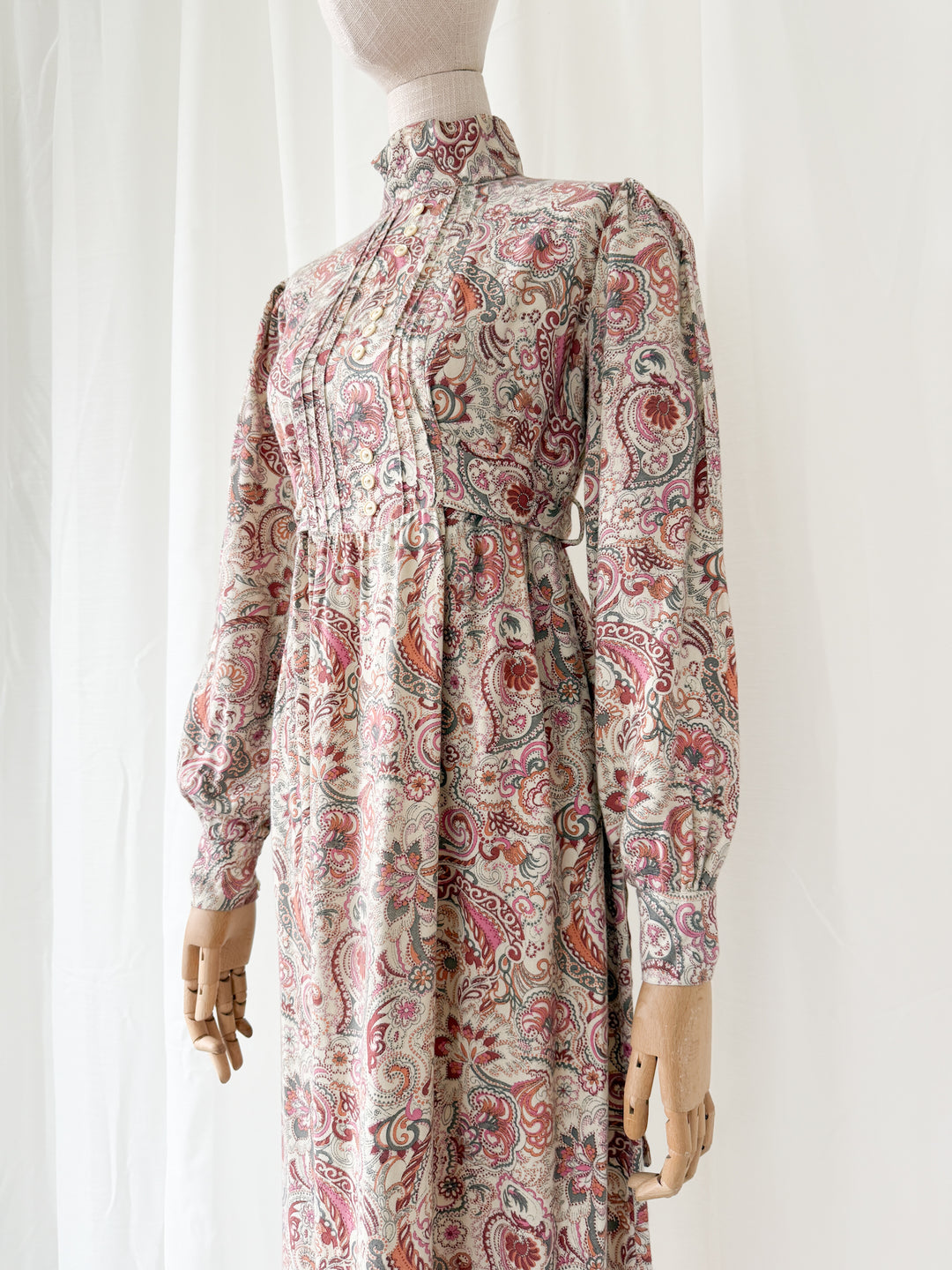 Precious Rare Wool Blend Dusky Pink Ann Reeves 1970s Maxi Dress