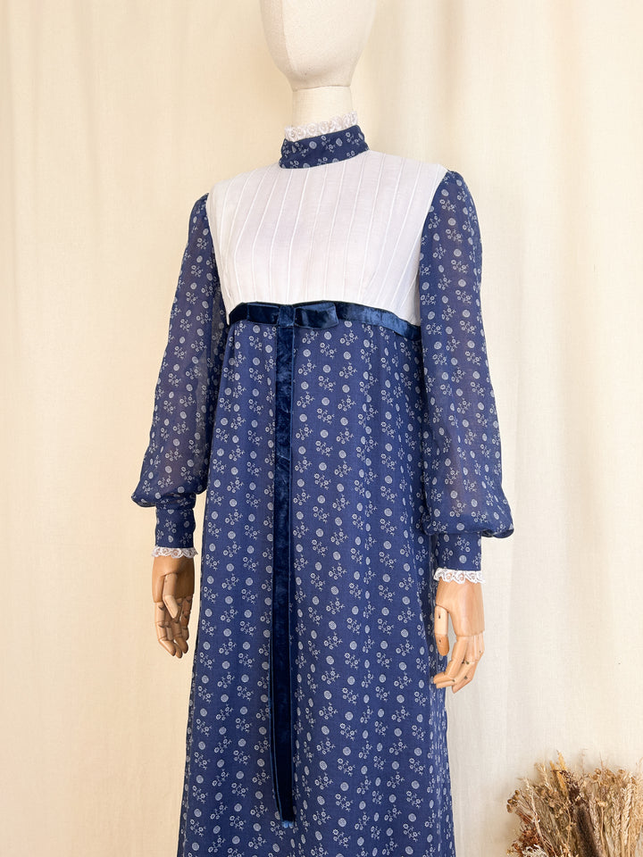 Adorable 70s Floral Cotton Prairie Maxi Dress