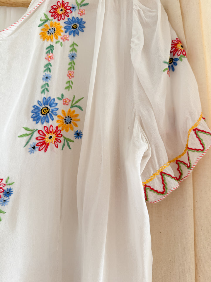 Rare 30s Hungarian Embroidered Blouse (Wounded Bird)