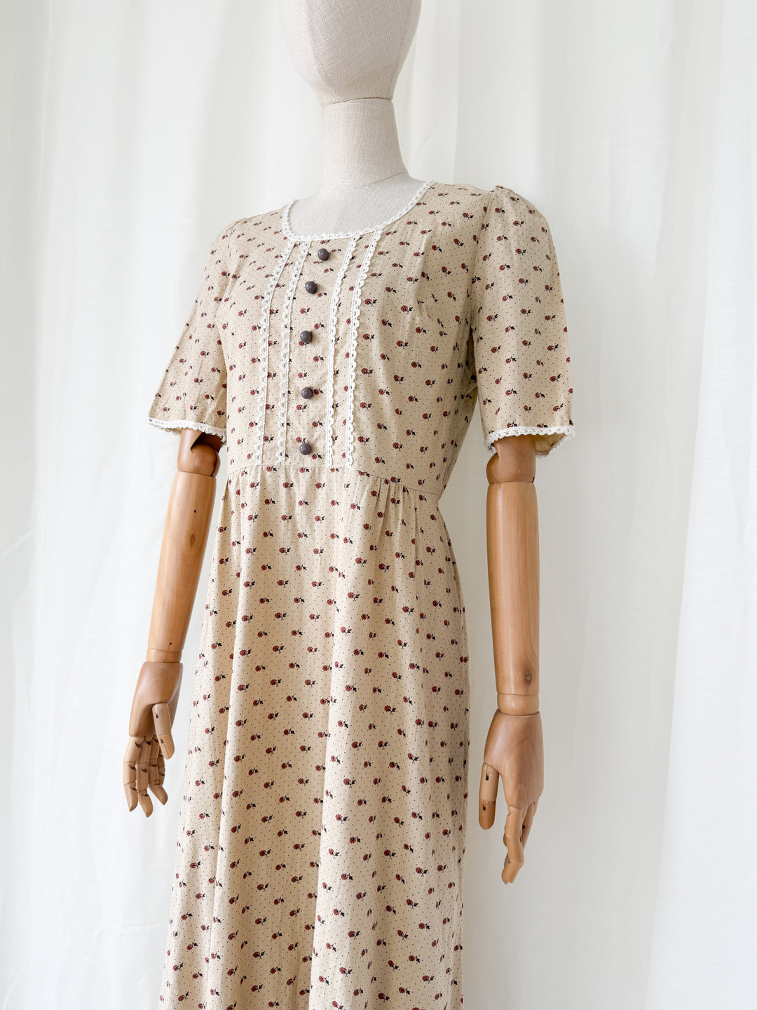 Adorable 1970s Bohemian Tan Floral Cotton Maxi Dress