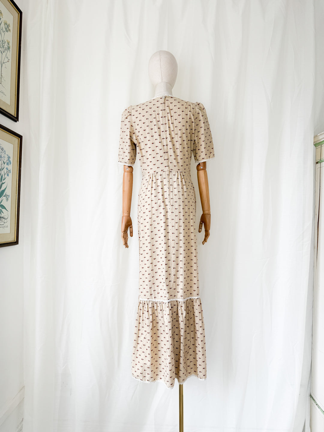 Adorable 1970s Bohemian Tan Floral Cotton Maxi Dress
