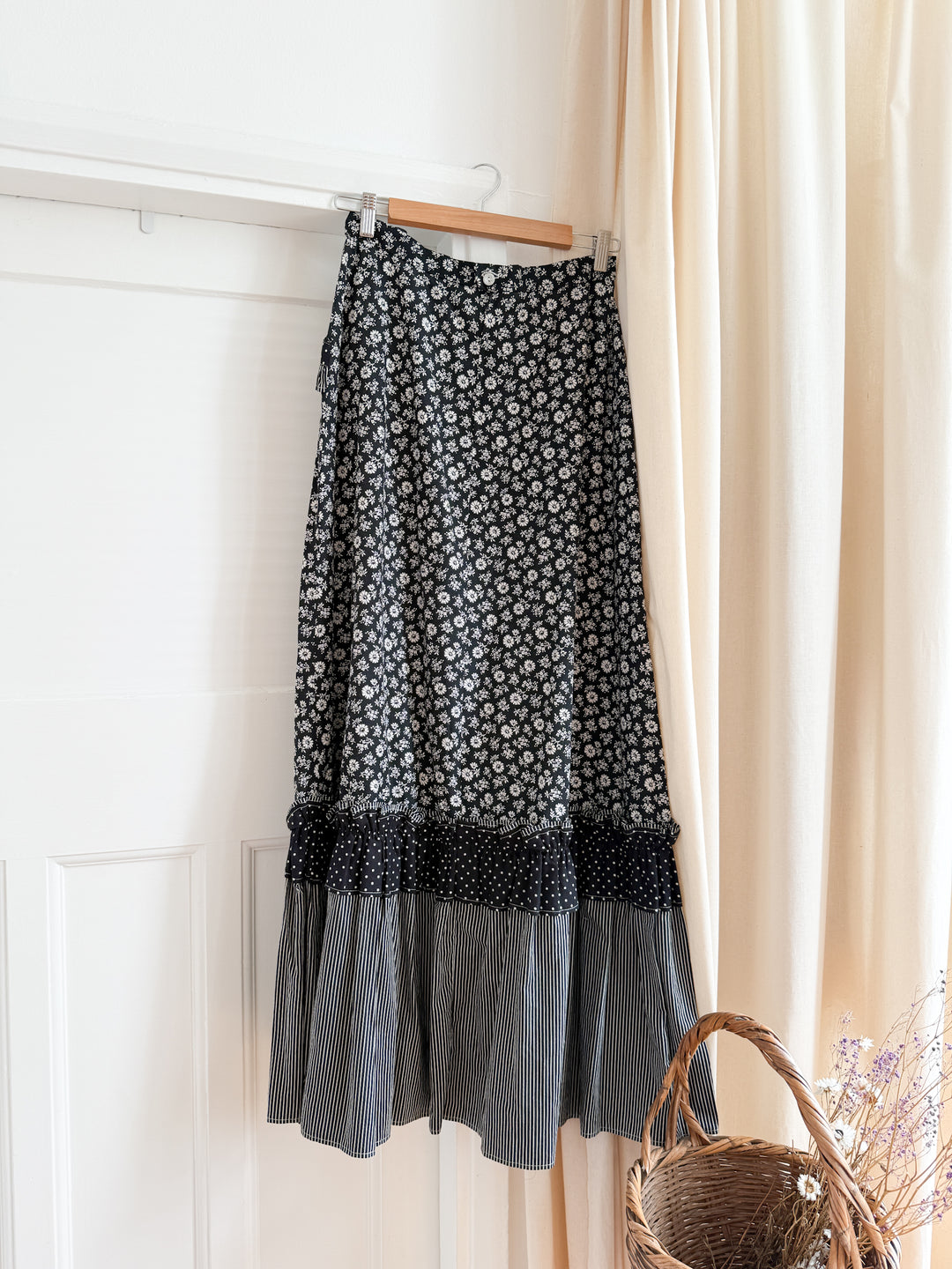 Gorgeous 70s Black Cotton Frilly Maxi Skirt