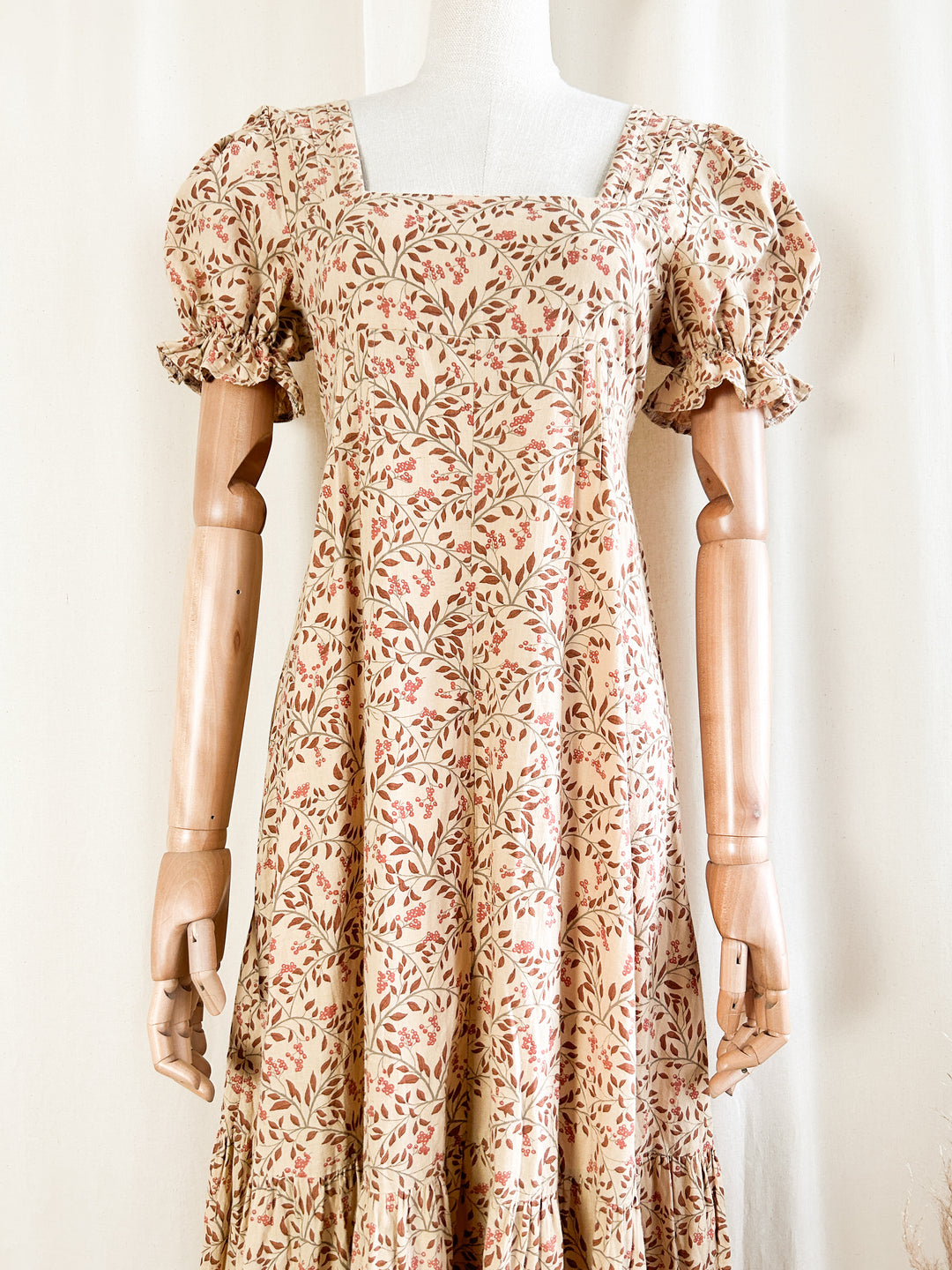 Holy Grail Rare Iconic 1970s Dove Clothing Company Cotton Prairie Dress