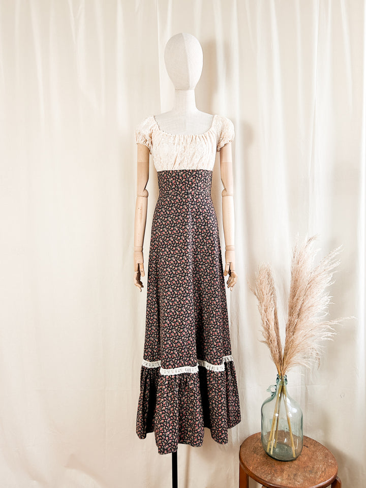 Stunning 1970s Cotton and Lace Bohemian Dream Dress