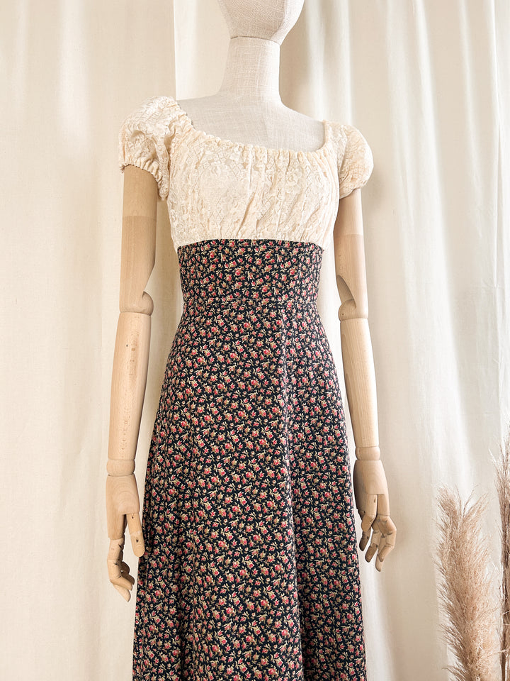 Stunning 1970s Cotton and Lace Bohemian Dream Dress