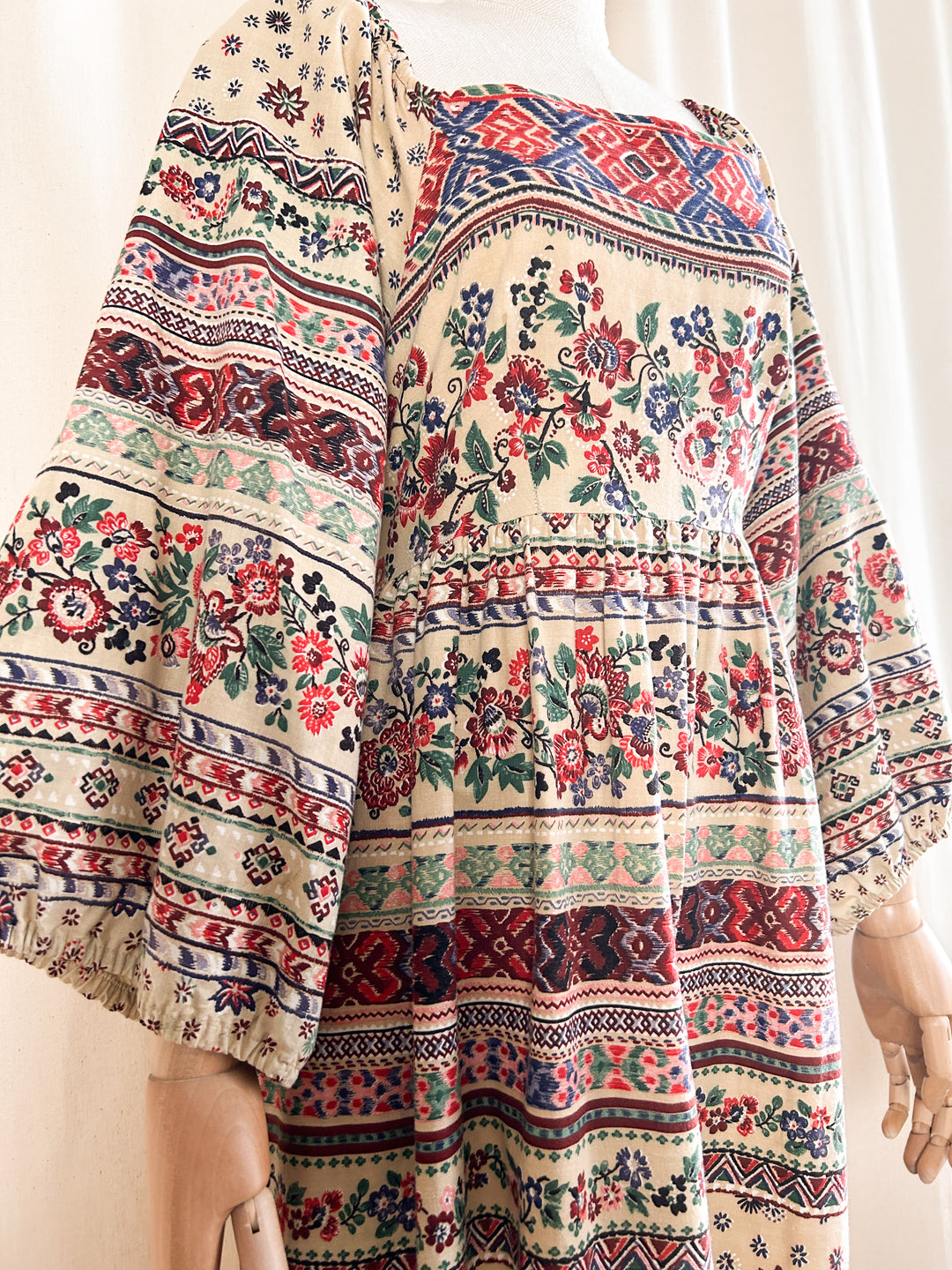 Insanely Beautiful Rare Gilead 1970s Cotton Bohemian Dream Dress