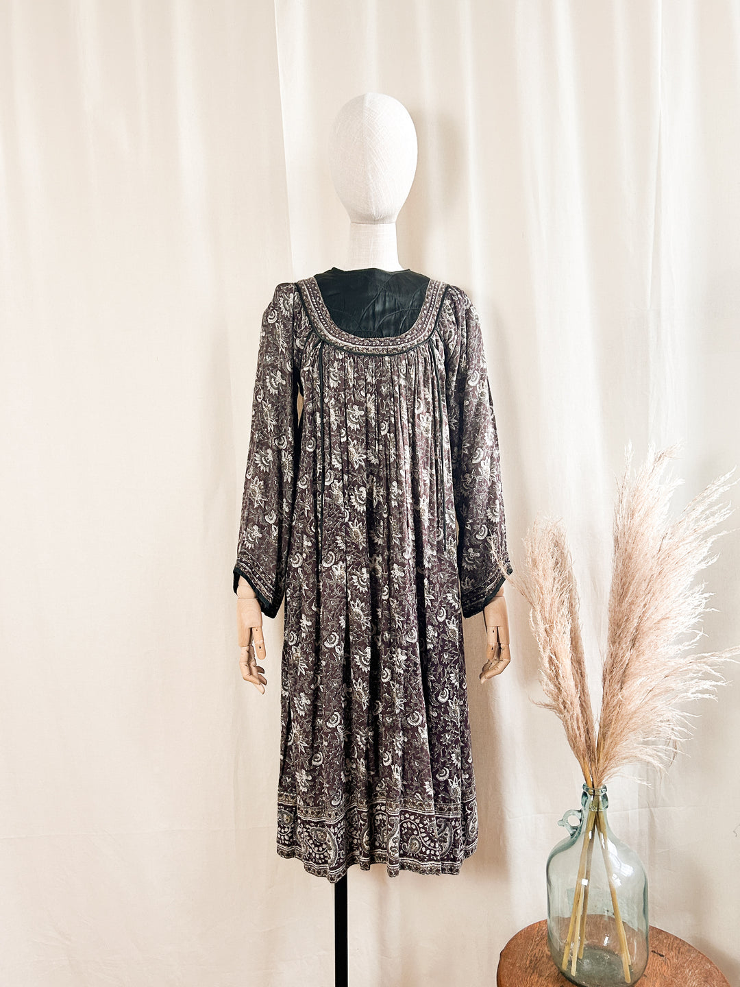 Holy Grail Rare 1970s Phool Indian Cotton Gauze Block Print Dress The Pansy Garden Holy Grail Rare 1970s Phool Indian Cotton Gauze Block Print Dress The Pansy Garden