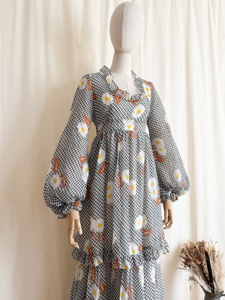 Beautiful Rare 1970s Angela Gore Billowing Sleeve Cotton Maxi Dress