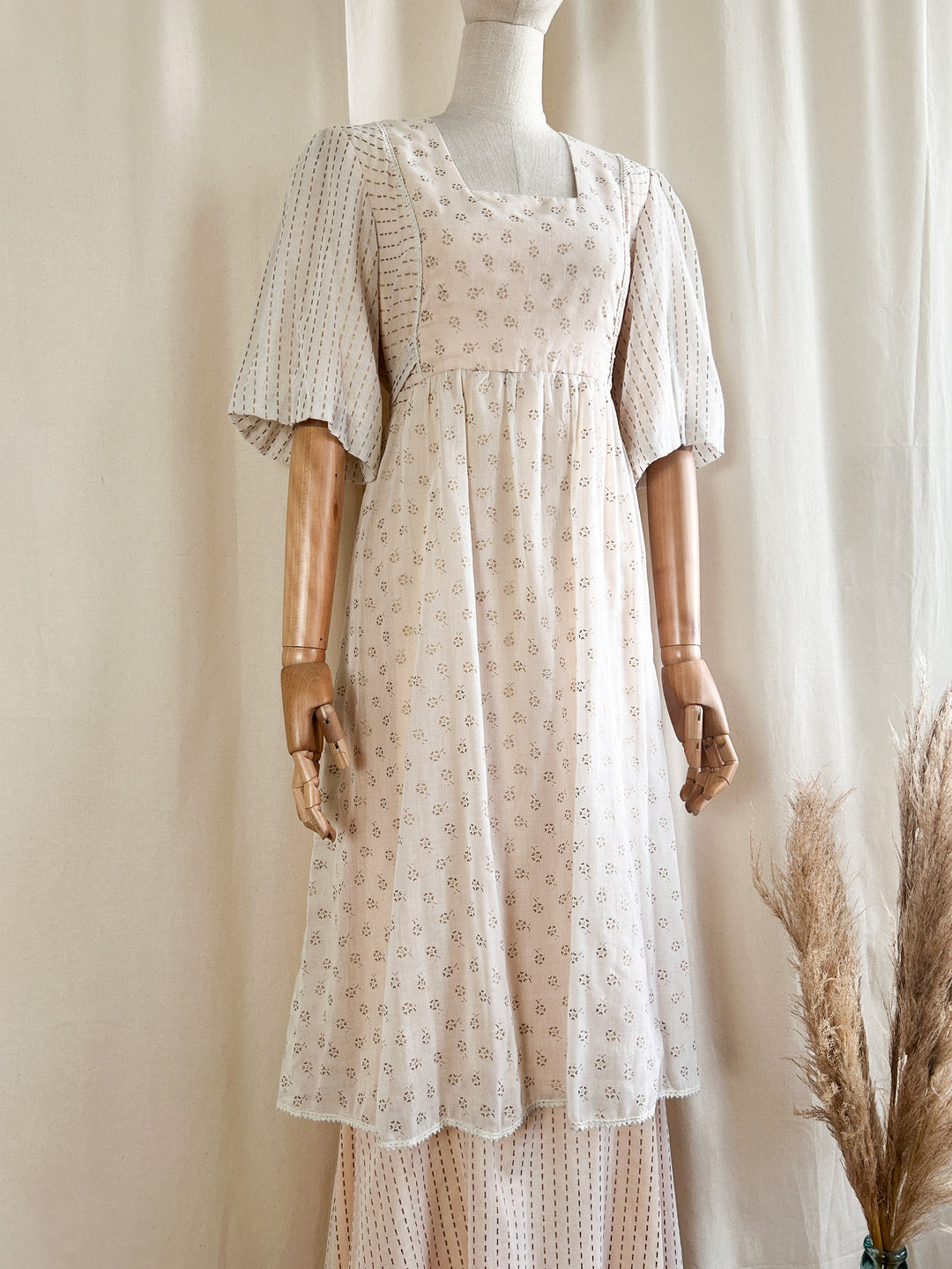 Stunning Delicate Bohemian 1970s Gold Stamped Cotton Dream Dress