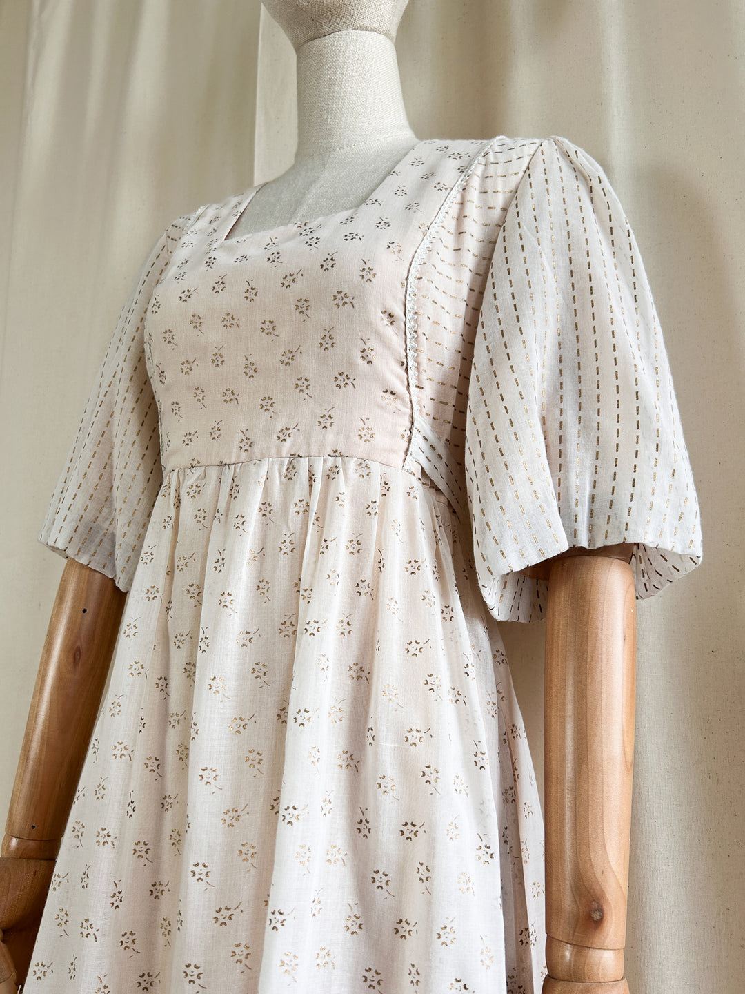 Stunning Delicate Bohemian 1970s Gold Stamped Cotton Dream Dress