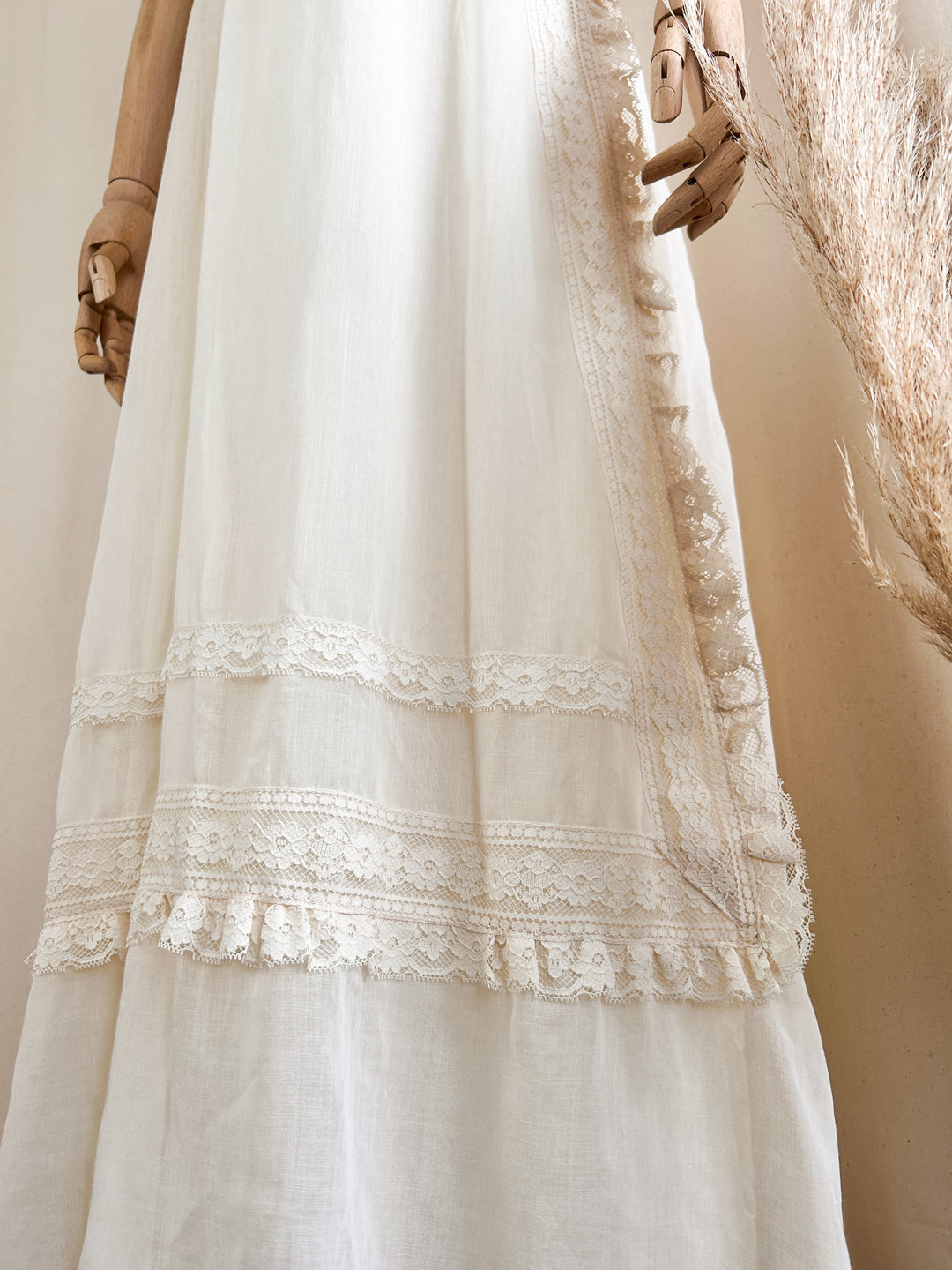 Beautiful 1970s Cream Cotton and Lace Bohemian Dream Dress