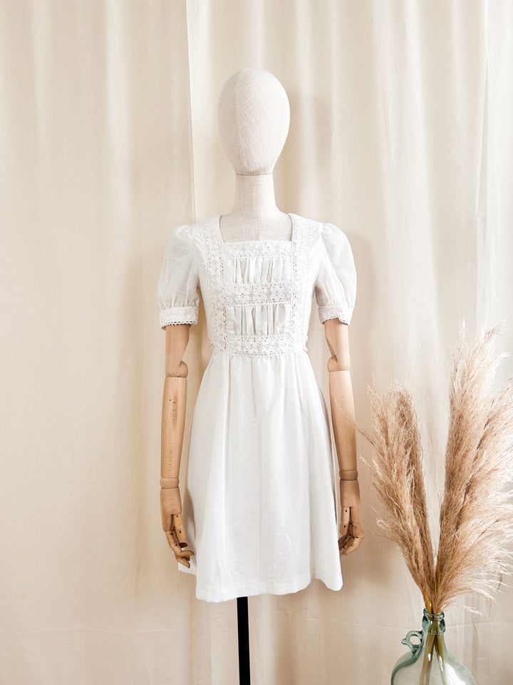 Sweet 1970s Cheesecloth Mini Dress