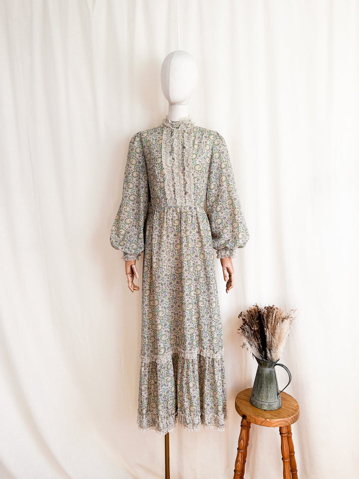 Heavenly Rare 70s Angela Gore Cotton Lace Trimmed Dream Dress