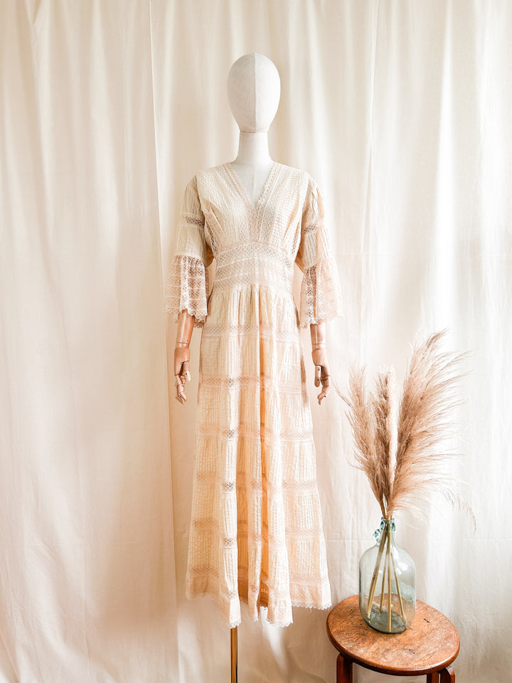 Holy Grail Rare 1970s Cream Mexican Cotton and Lace Dream Dress