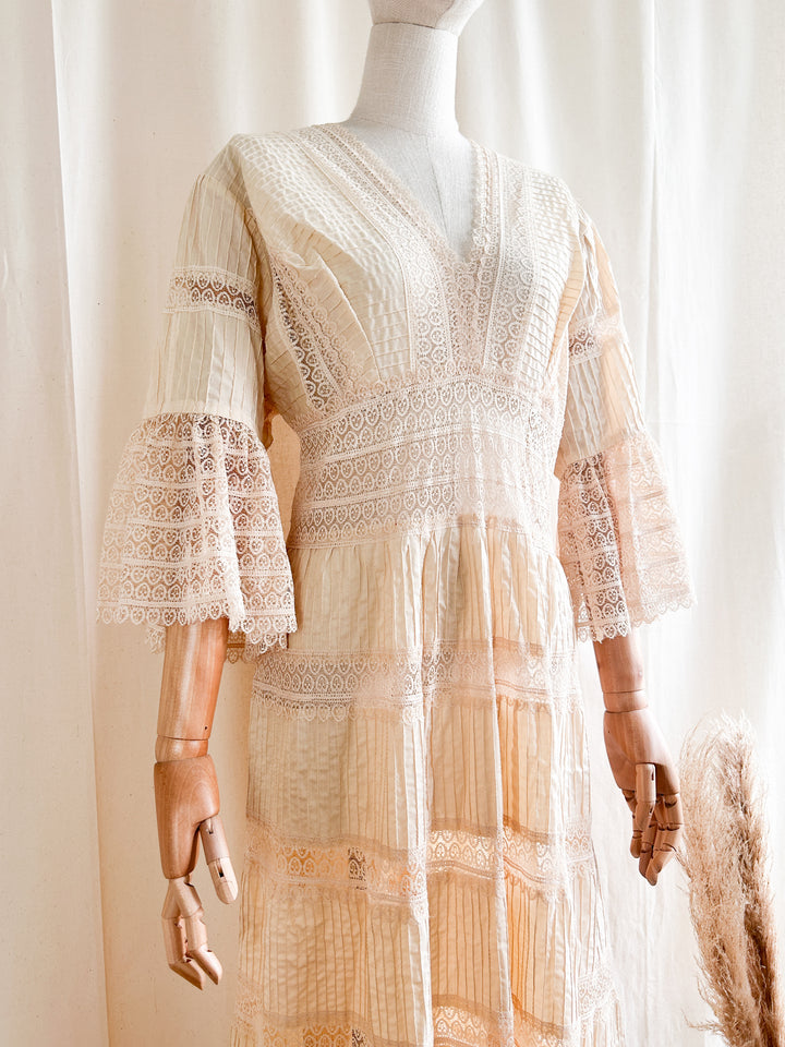 Holy Grail Rare 1970s Cream Mexican Cotton and Lace Dream Dress