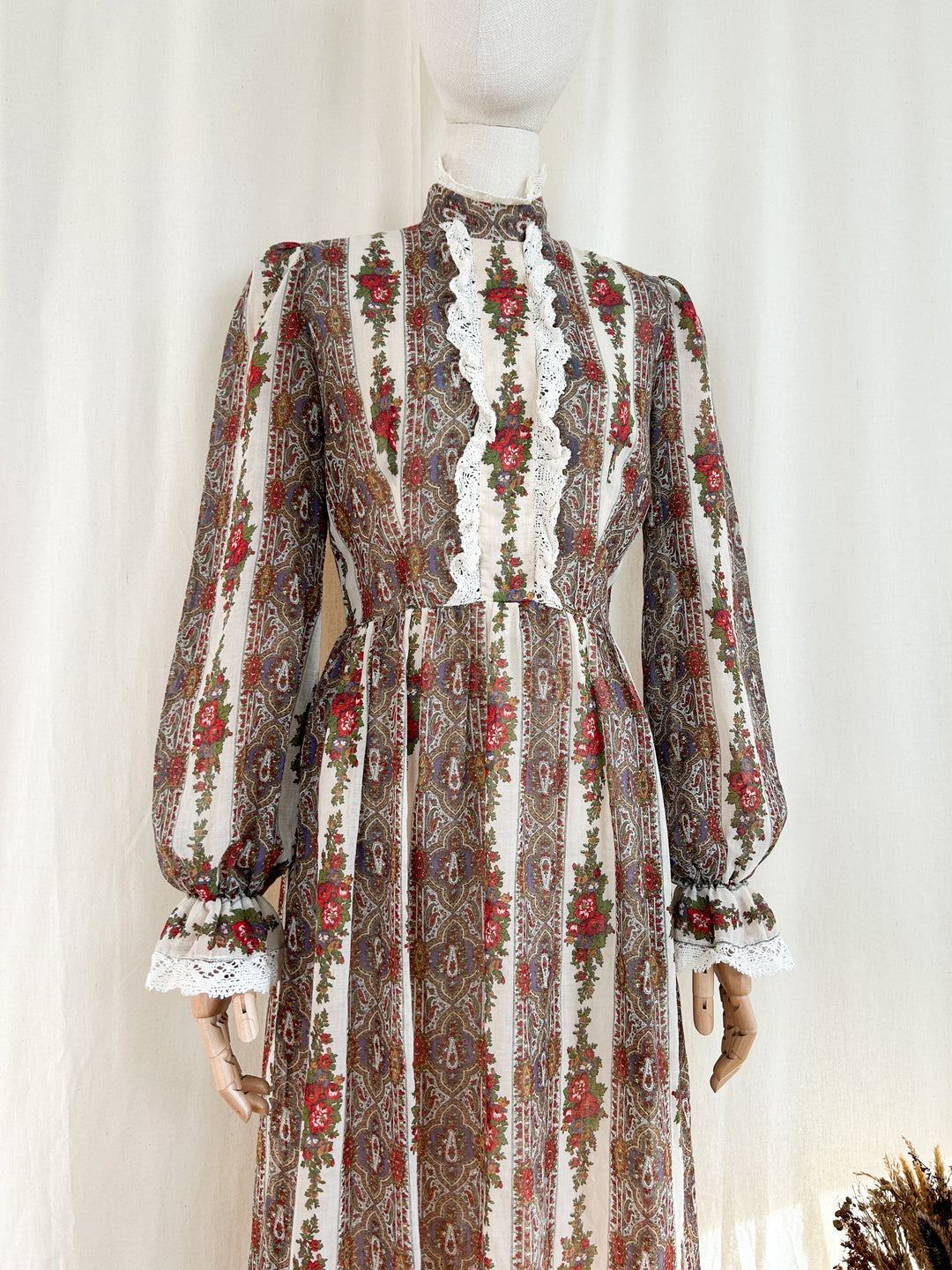 Heavenly Rare 70s Cotton Dollyrockers Prairie Dress