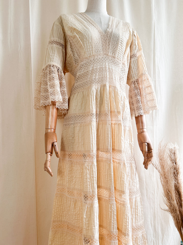 Holy Grail Rare 1970s Cream Mexican Cotton and Lace Dream Dress