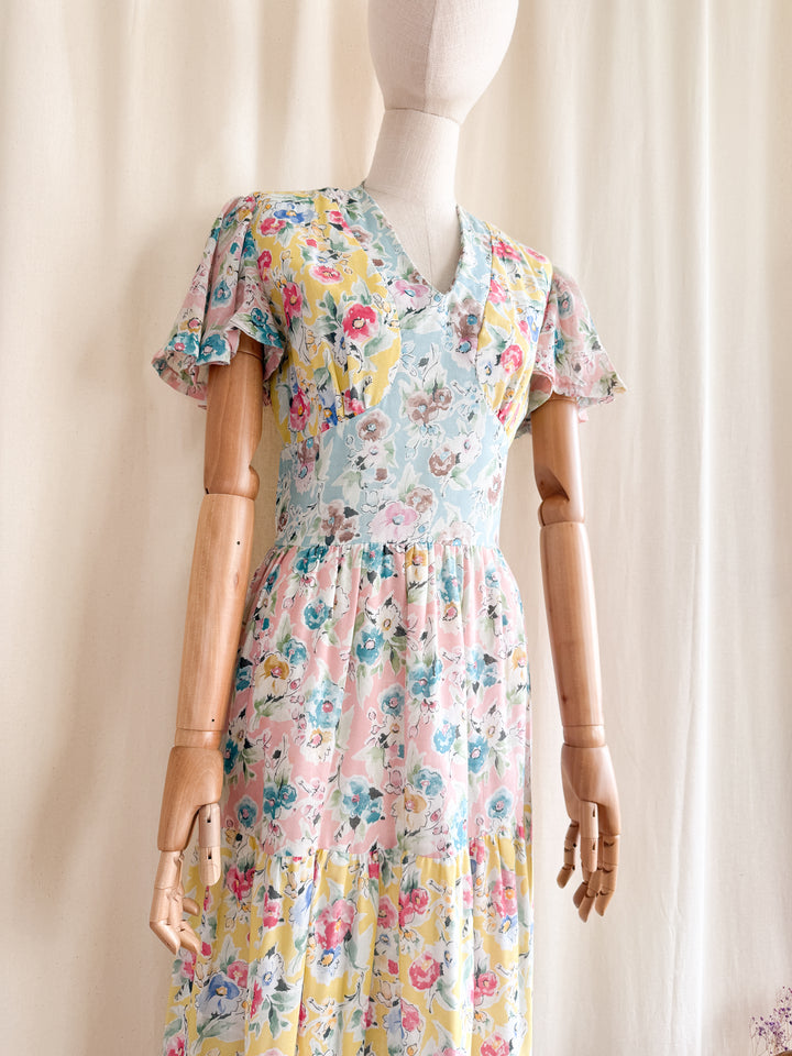 Heavenly Rare 70s Romantic Floral Cotton Maxi Dress