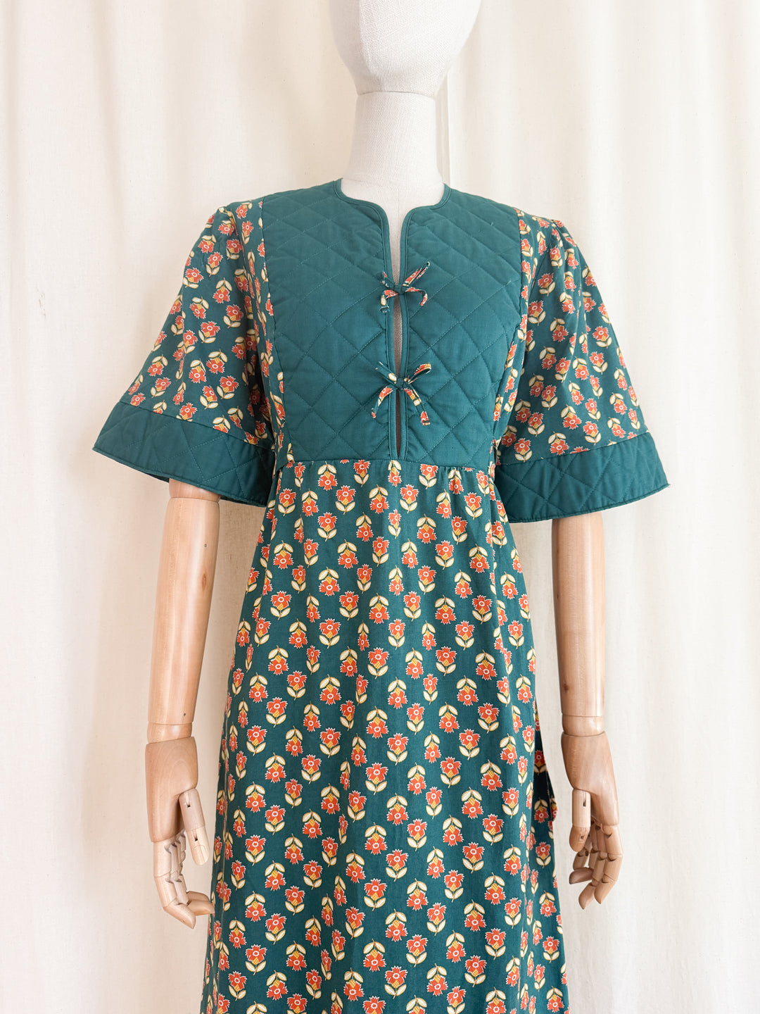 Gorgeous Quilted 1970s Green Floral Bohemian Cotton Maxi Dress