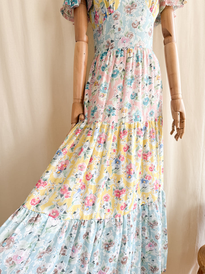 Heavenly Rare 70s Romantic Floral Cotton Maxi Dress