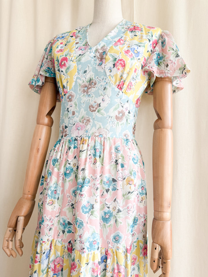 Heavenly Rare 70s Romantic Floral Cotton Maxi Dress