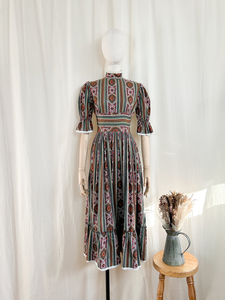 Stunning Rare Autumnal 70s Cotton Midaxi Dress