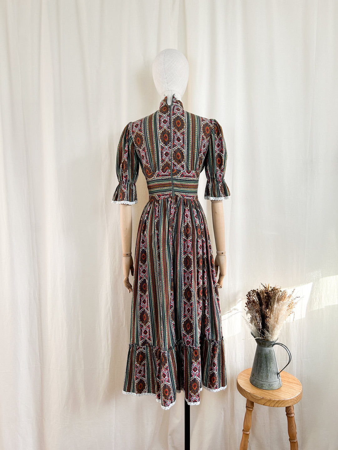 Stunning Rare Autumnal 70s Cotton Midaxi Dress