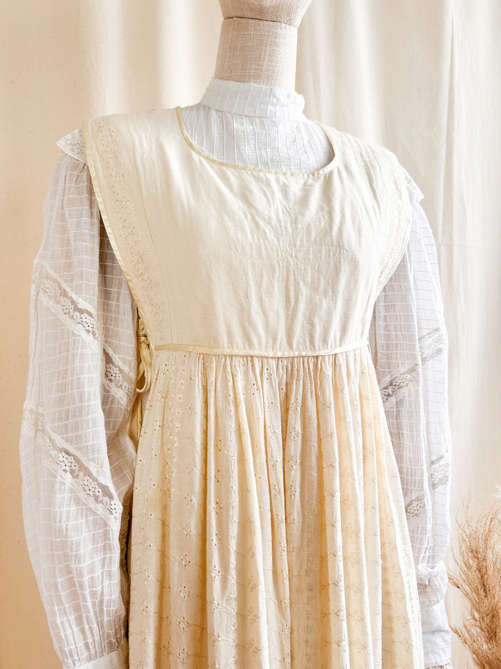 Heavenly 1970s Broderie Anglaise Cotton Dream Dress