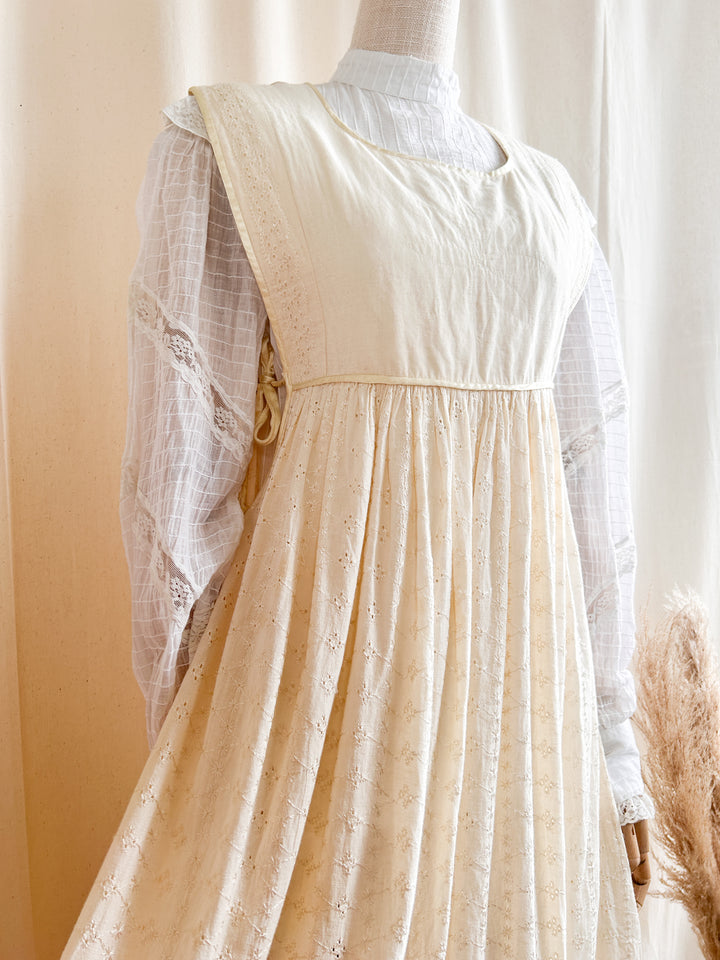 Heavenly 1970s Broderie Anglaise Cotton Dream Dress