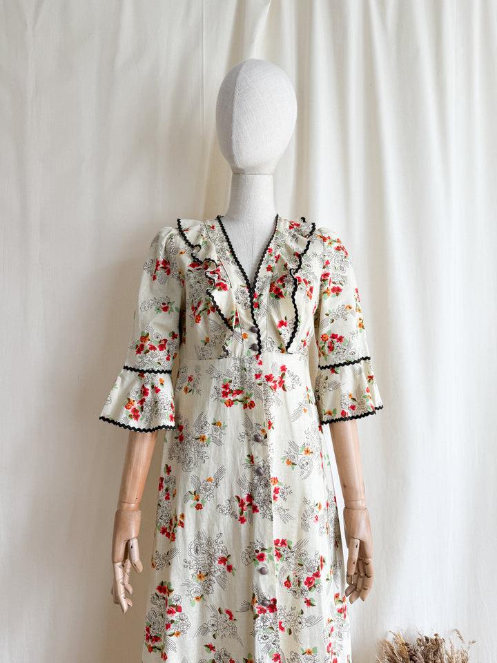 Beautiful 1970s Cotton Floral Button Through Maxi Dress