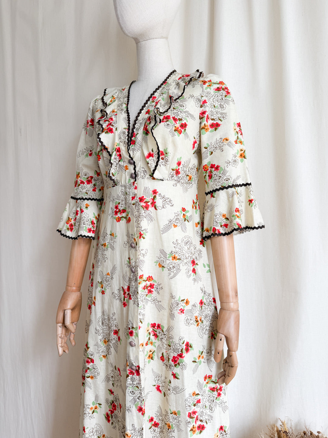 Beautiful 1970s Cotton Floral Button Through Maxi Dress