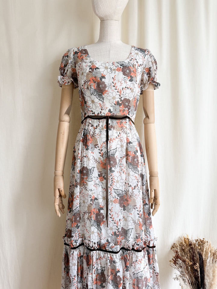 Gorgeous 1970s Autumnal Floral Cotton Prairie Maxi Dress by English Lady