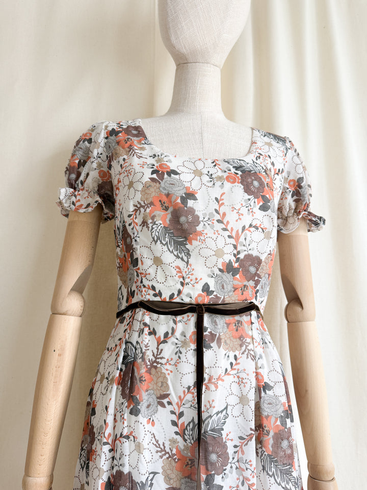 Gorgeous 1970s Autumnal Floral Cotton Prairie Maxi Dress by English Lady