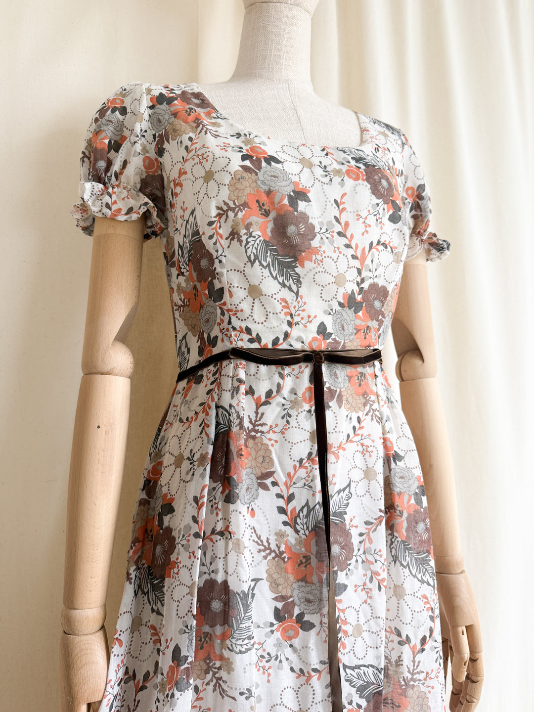 Gorgeous 1970s Autumnal Floral Cotton Prairie Maxi Dress by English Lady