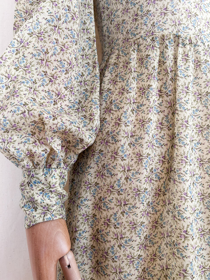 Stunning 70s Delicate Floral Cotton Prairie Maxi Dress