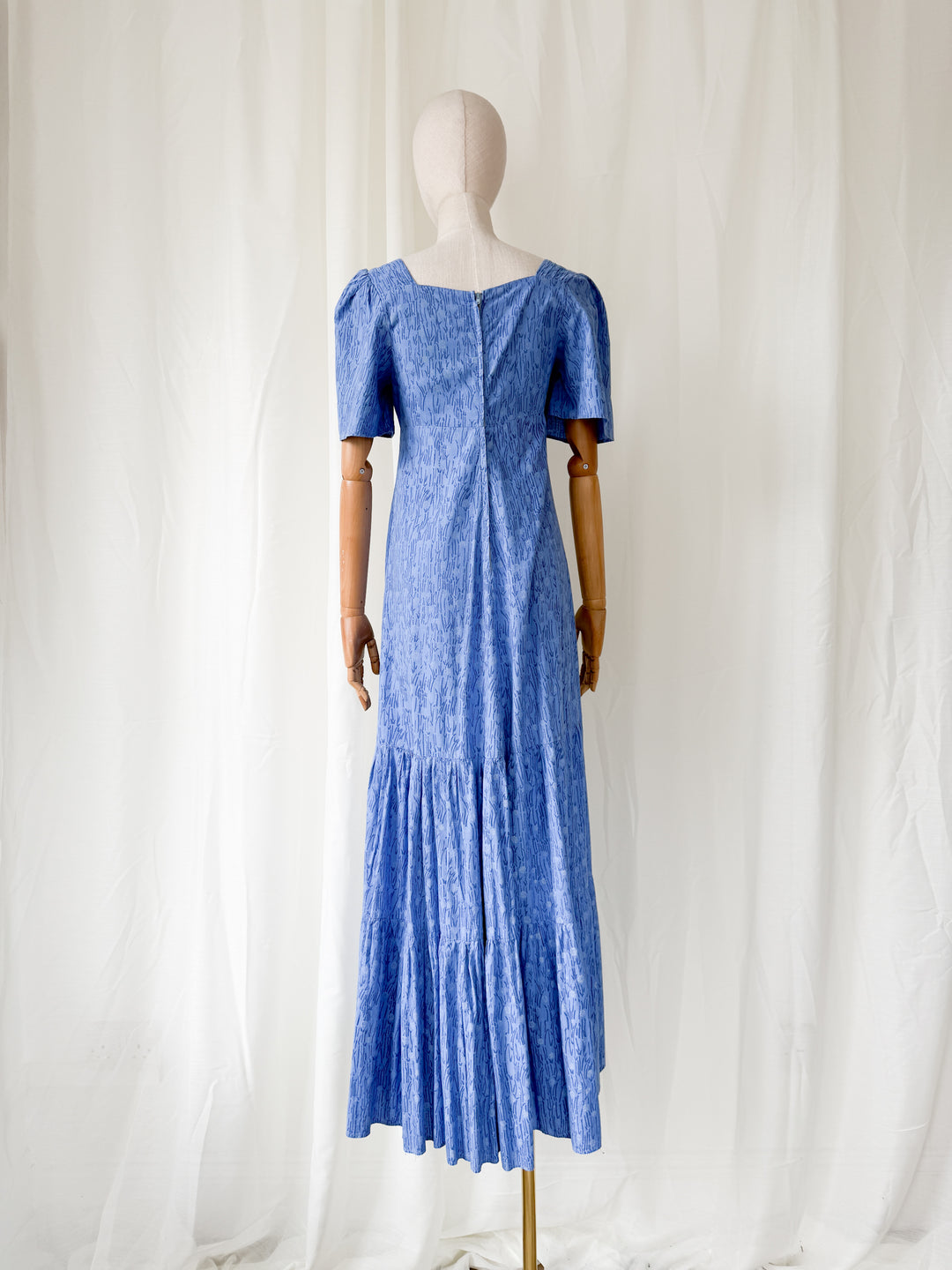 Precious Rare 1970s The Dove Clothing Company Blue Floral Cotton Maxi Dress