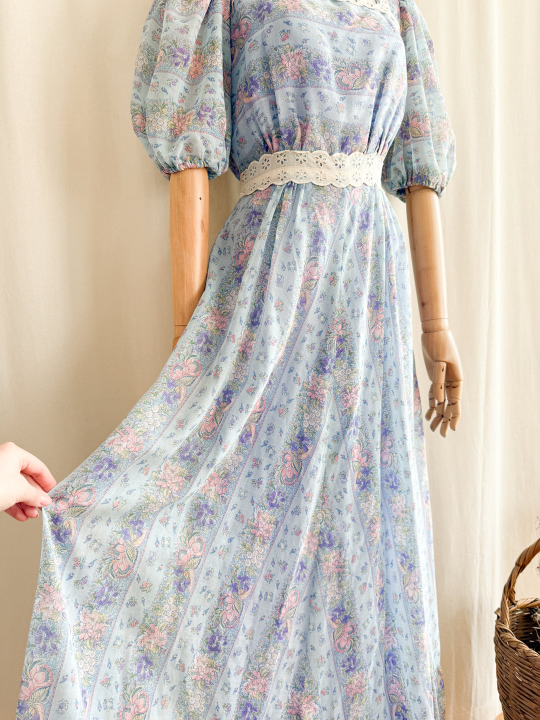 Gorgeous Romantic 70s Cotton Maxi Dress
