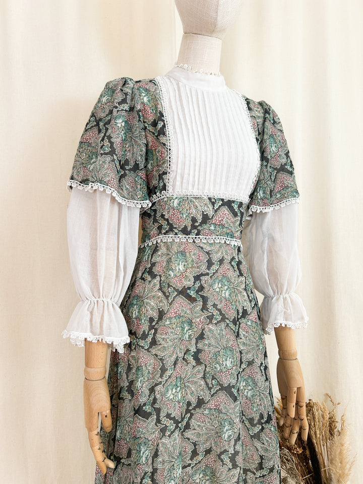 Beautiful Rare Layered Sleeve Cotton Dream Dress by Pat Farrell