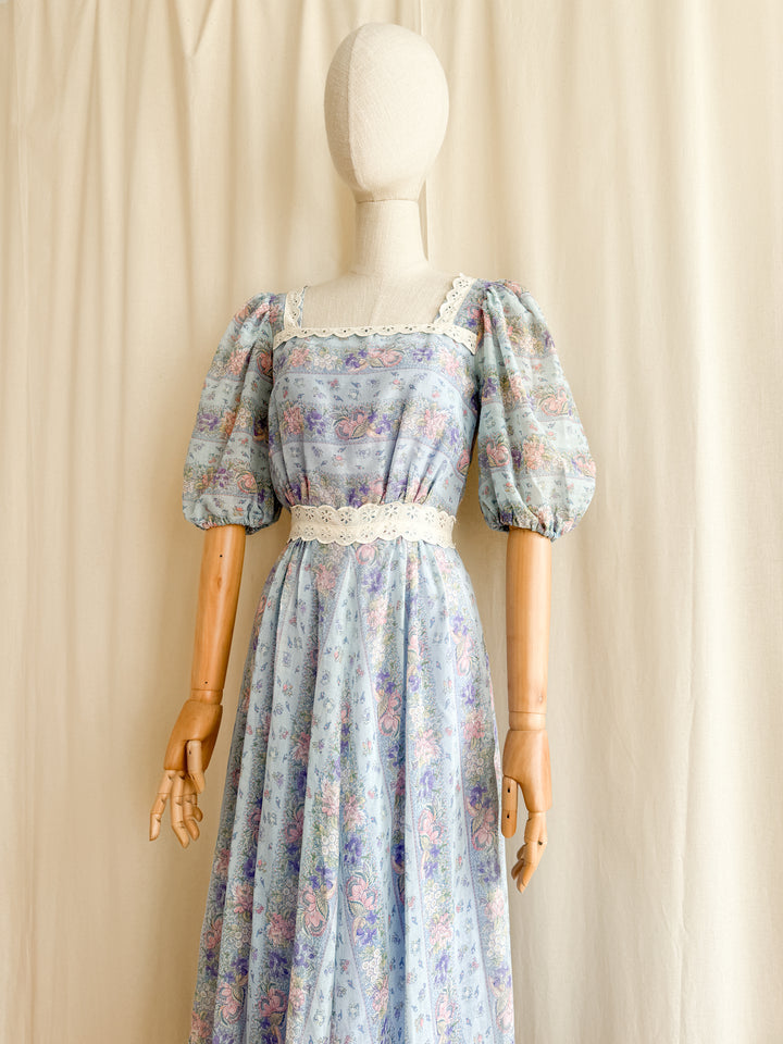 Gorgeous Romantic 70s Cotton Maxi Dress