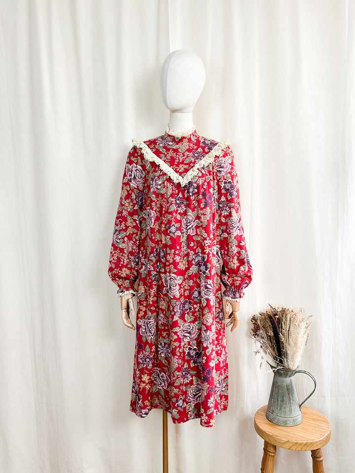 Beautiful 70s Floral Midi Cotton Smock Dress