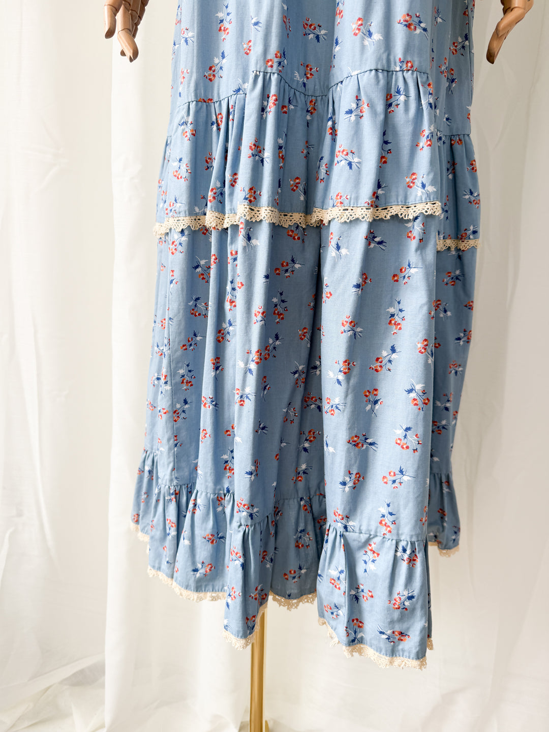 Insanely Beautiful Precious Monet London 1970s Cotton Smock Maxi Dress