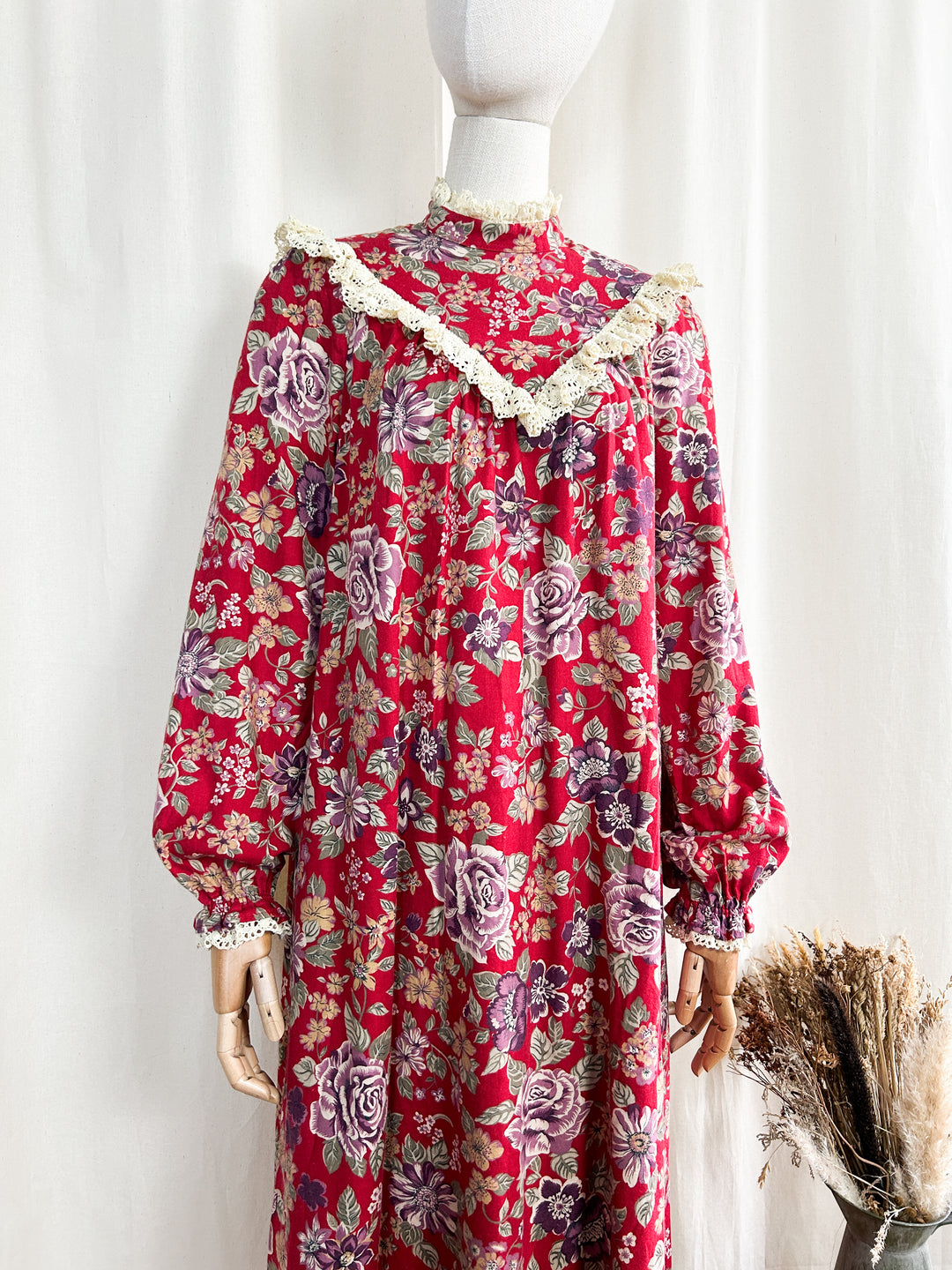 Beautiful 70s Floral Midi Cotton Smock Dress