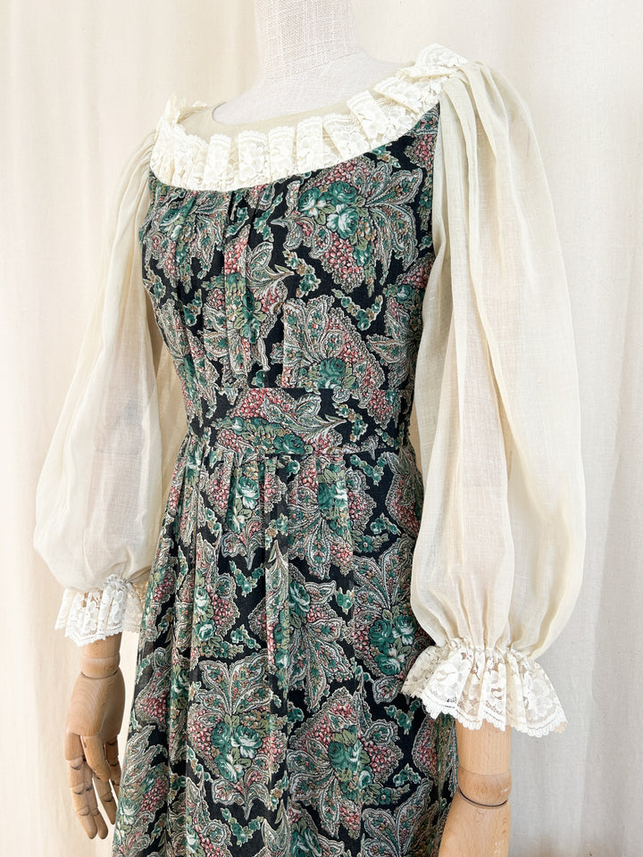 Stunning Rare 70s Floral and Lace Cotton Maxi Dress