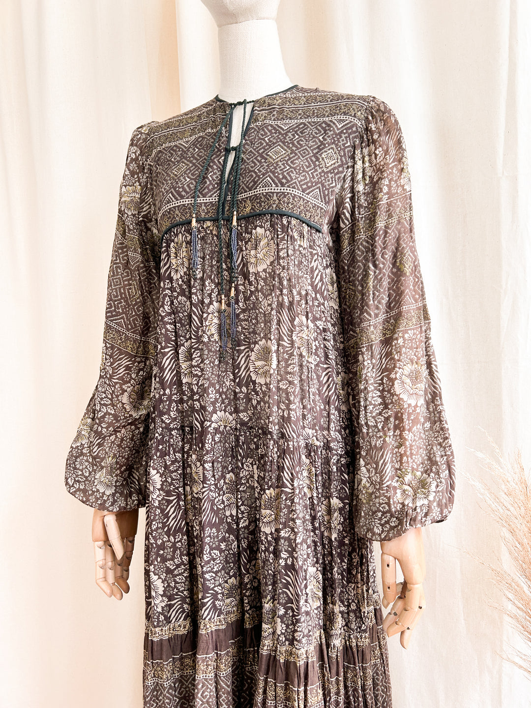 Dreamy Holy Grail Rare 1970s Indian Cotton Gauze Adini Midi Dress