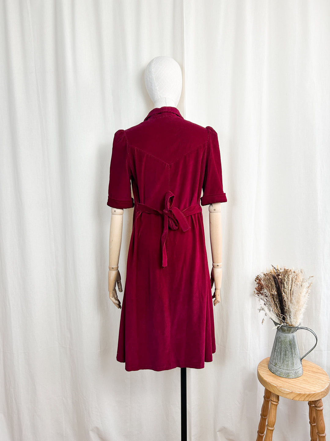 Sweet 70s Corduroy Midi Smock Dress