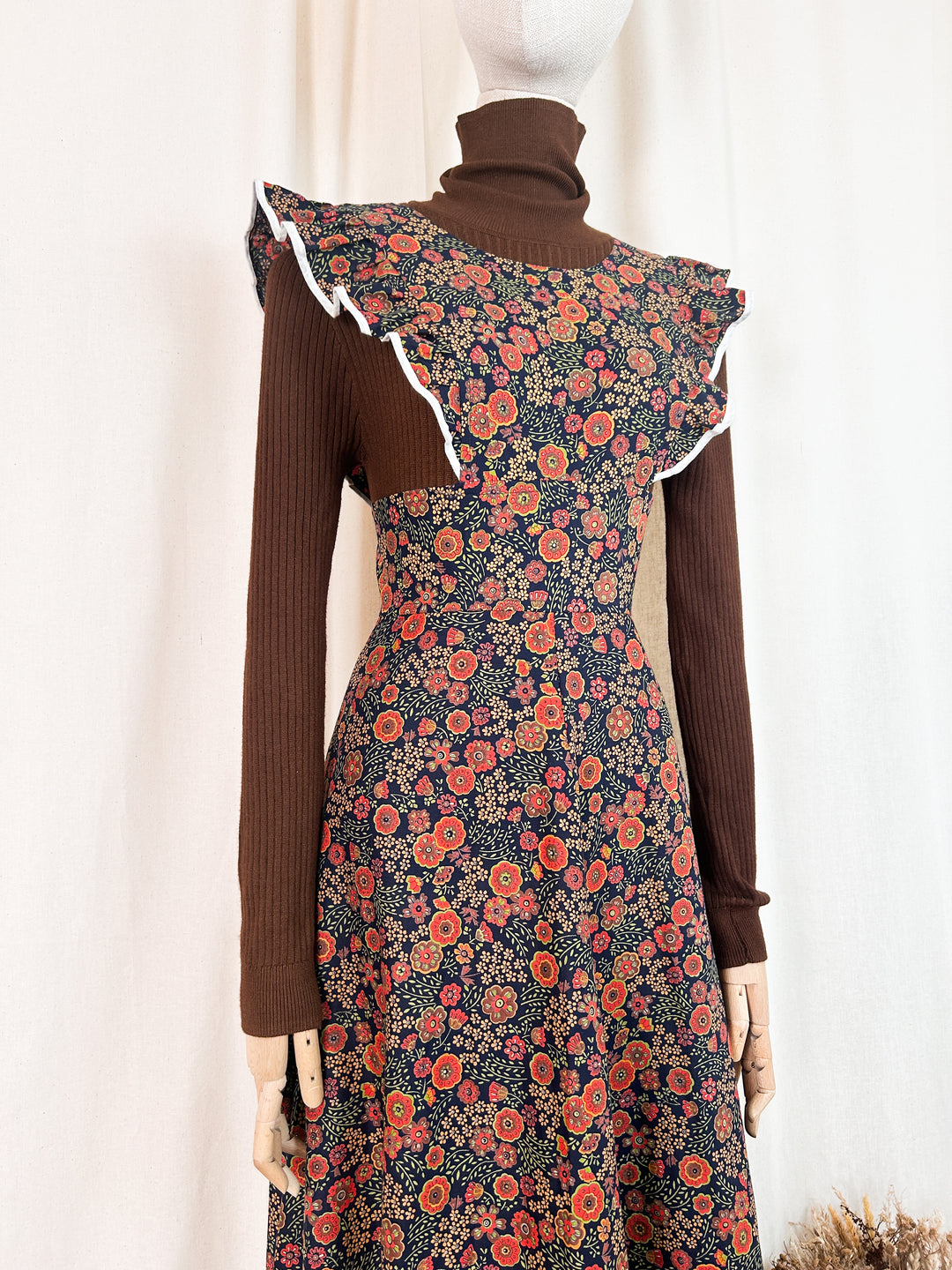 Insane Rare Miss Devonshire 70s Cotton Pinafore Prairie Dress