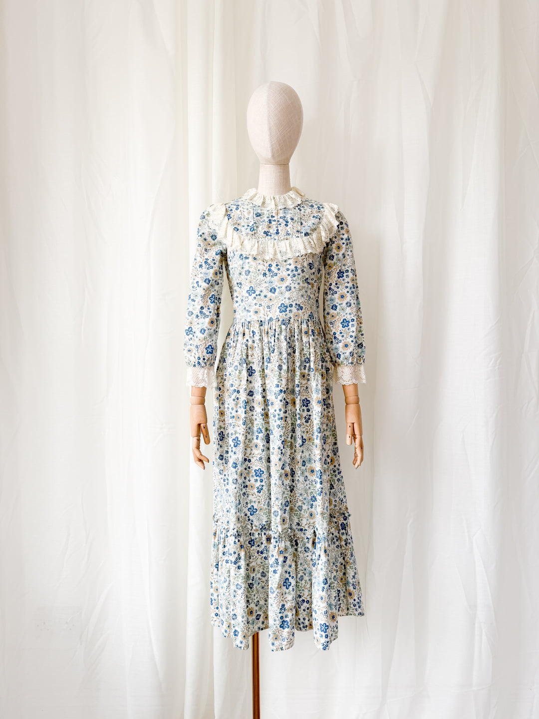 Beautiful Rare One of a Kind 1970s Lace Trimmed Cotton Midaxi Dress