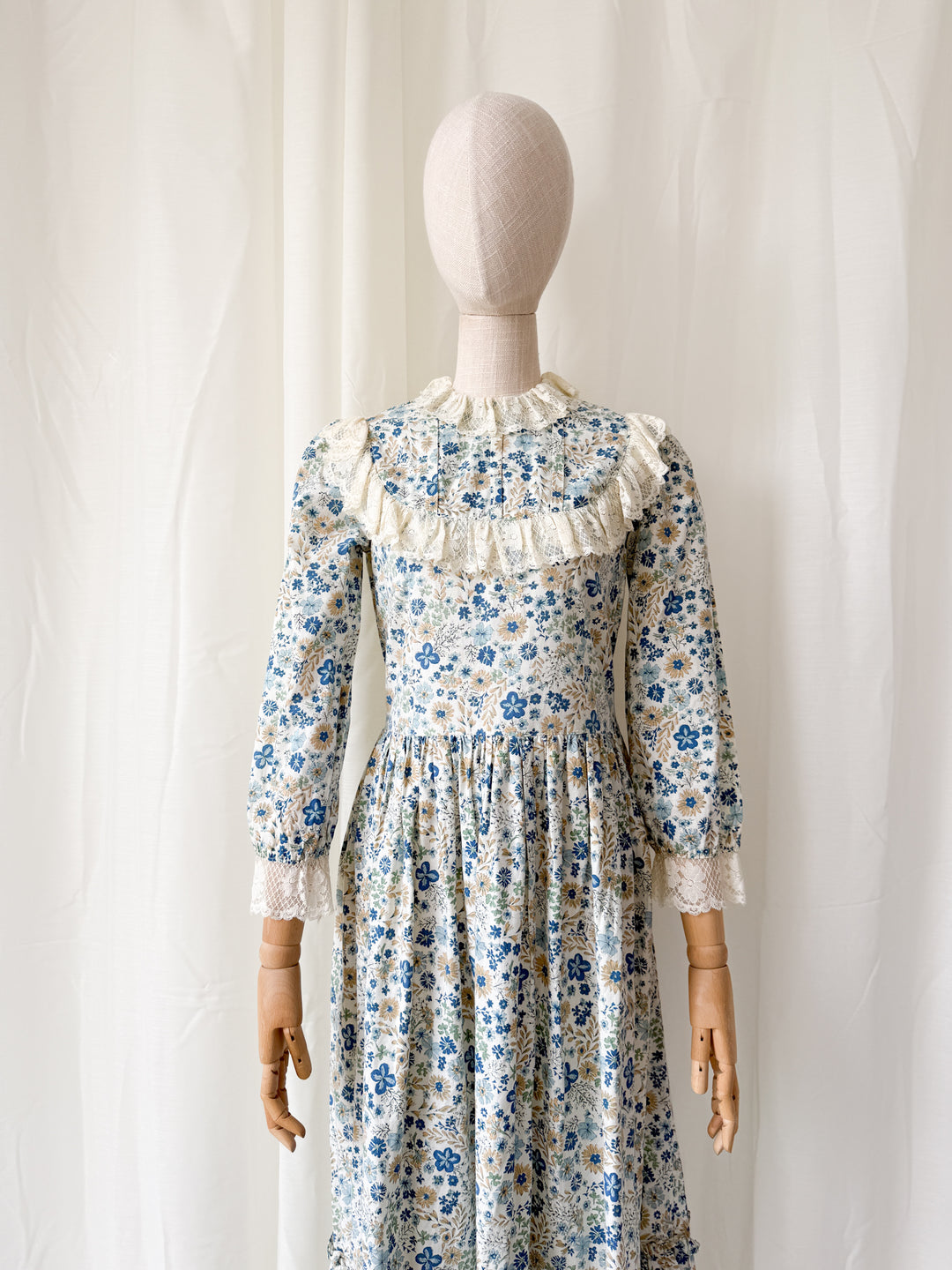 Beautiful Rare One of a Kind 1970s Lace Trimmed Cotton Midaxi Dress